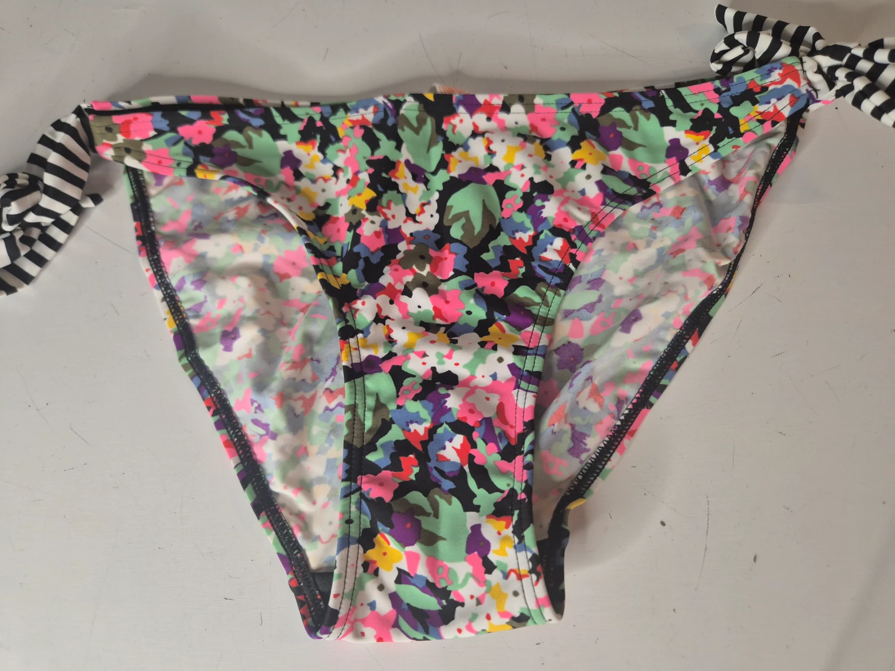 Black Floral Full Brief Bikini Bottoms - Ocean Club Size 12
