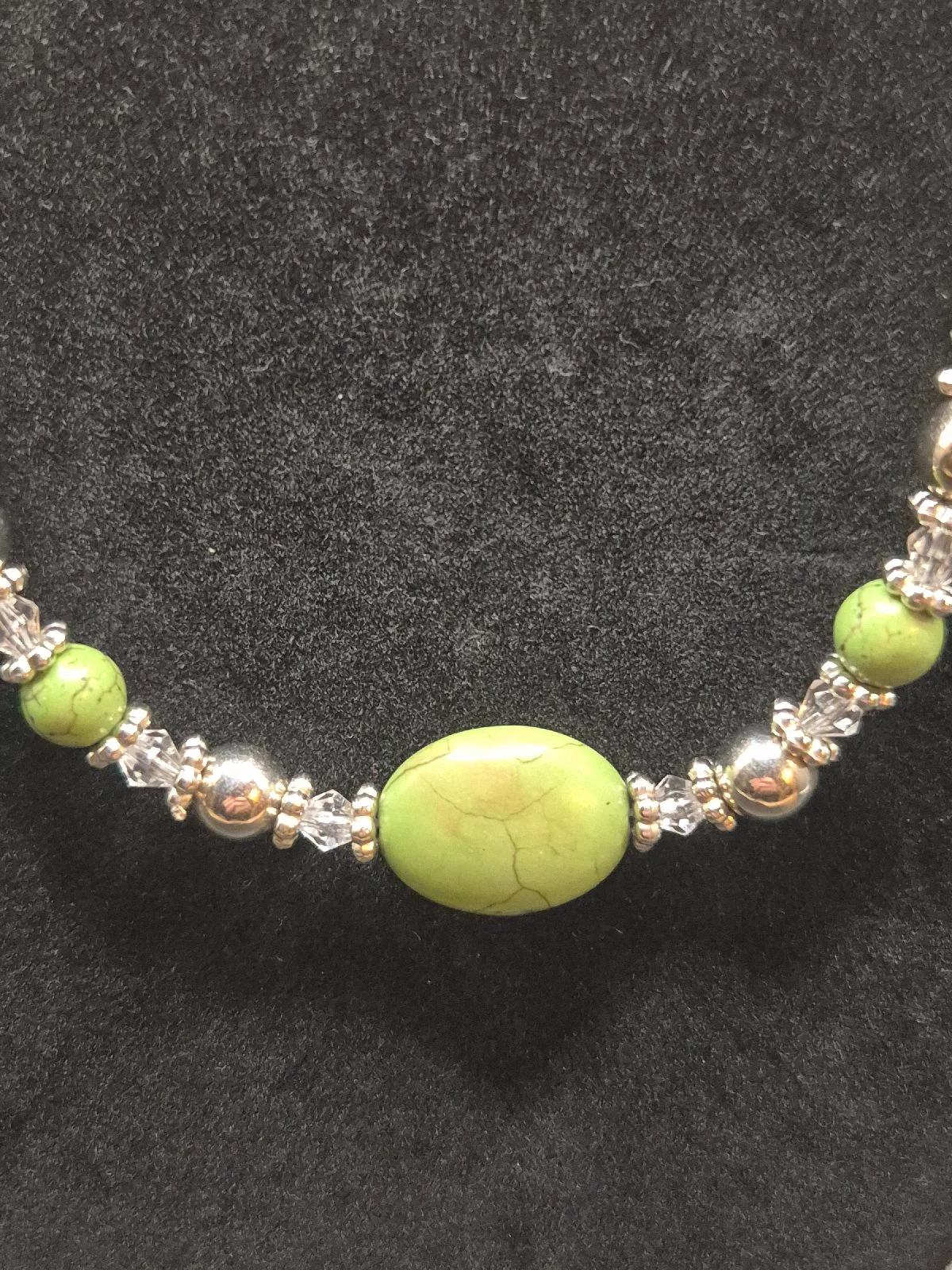Lime Green Marble Effect Beaded Necklace N182