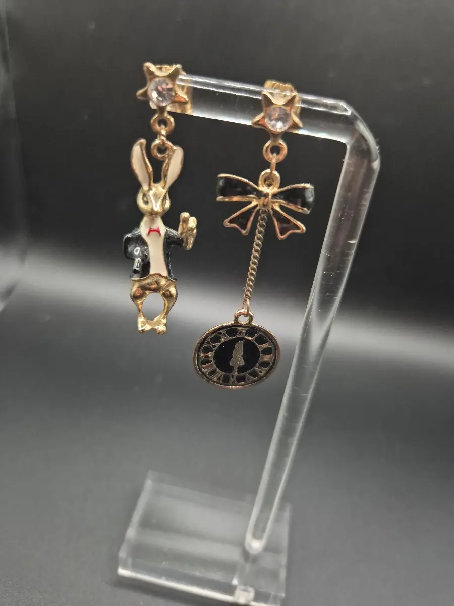 Asymmetrical Alice in Wonderland White Rabbit and Clock Earrings