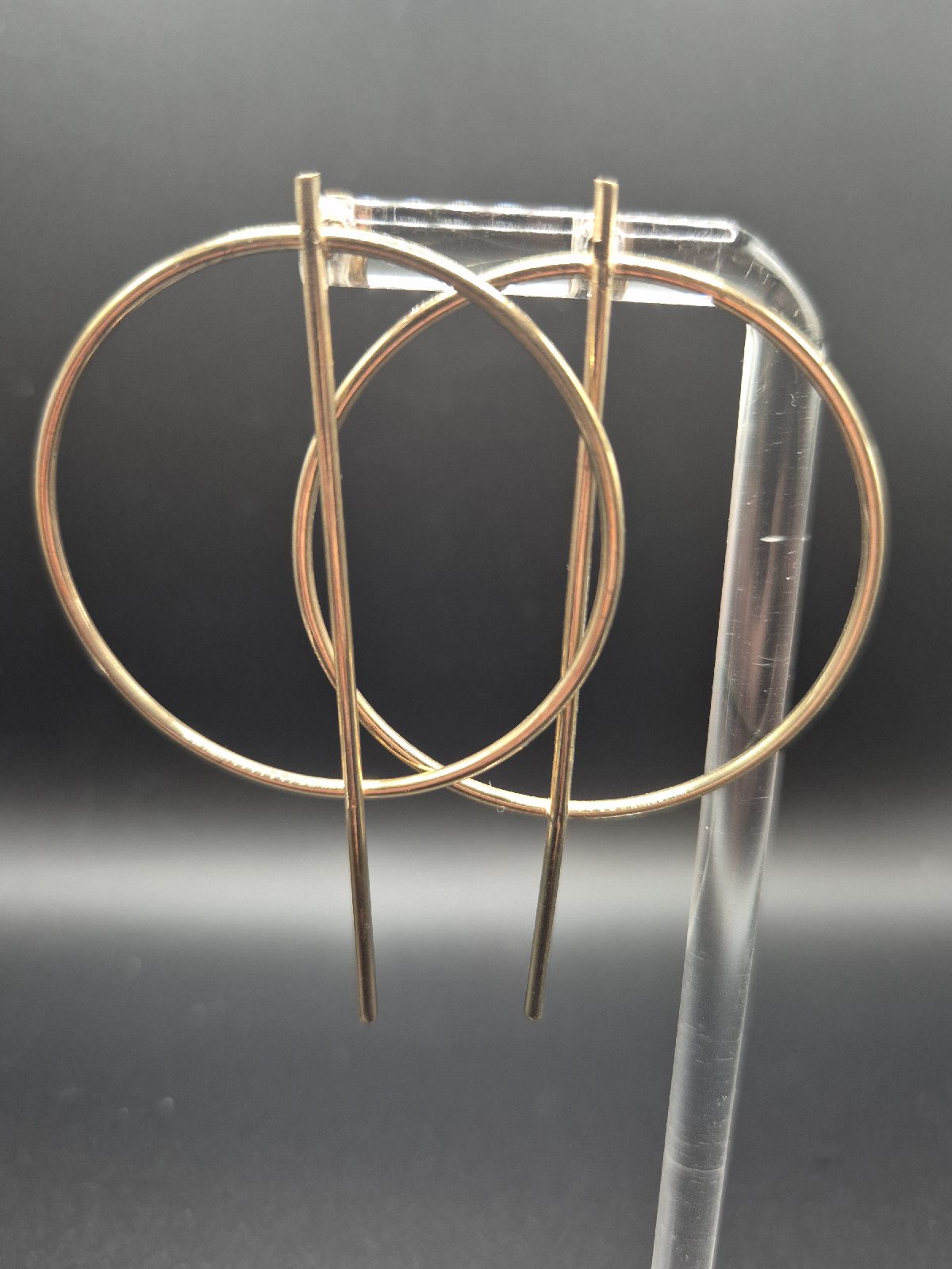 Gold Tone Hoop and Bar Dangle Earrings E51