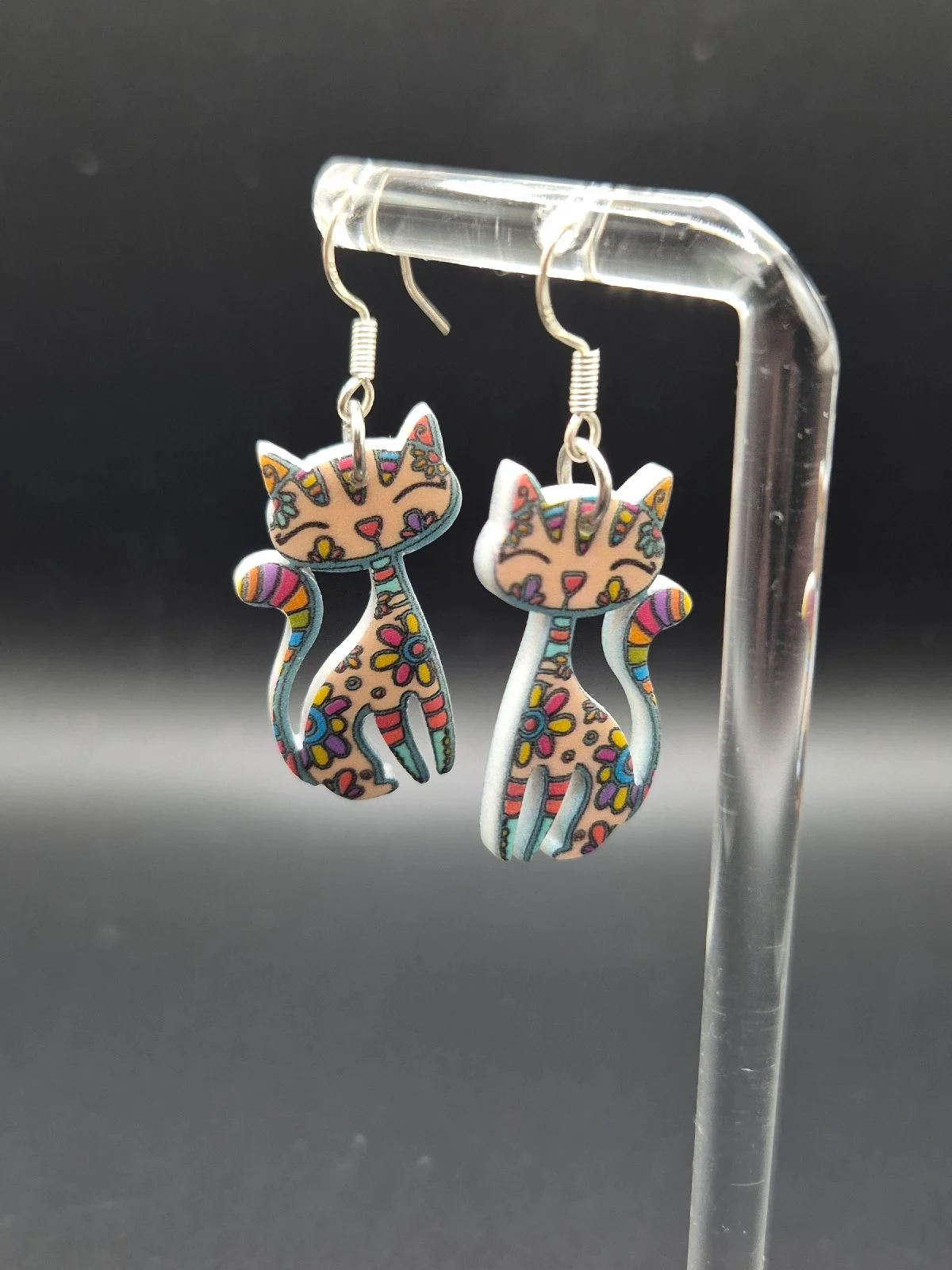 Multicoloured Floral Hippie Cat Dangle Earrings E35