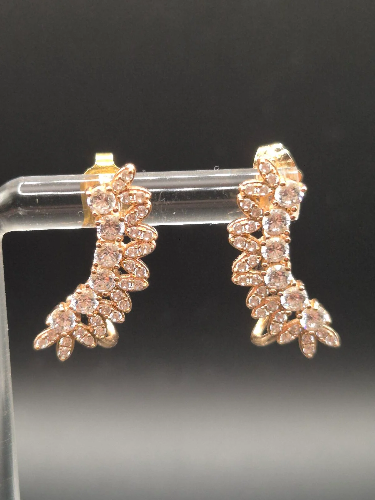 Gold Tone Crystal Cluster Leaf Shape Climber Earrings E55