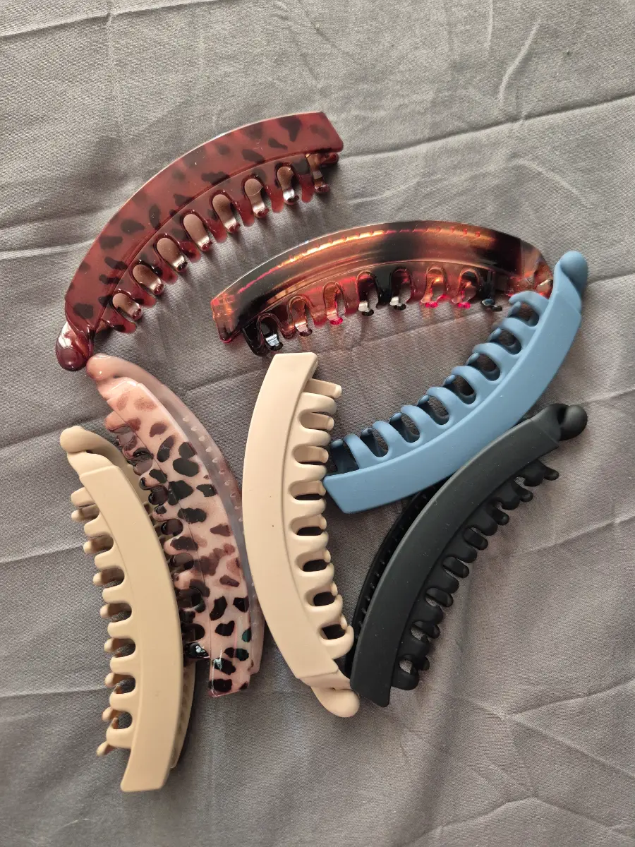 7x Banana Claw Hair Clips