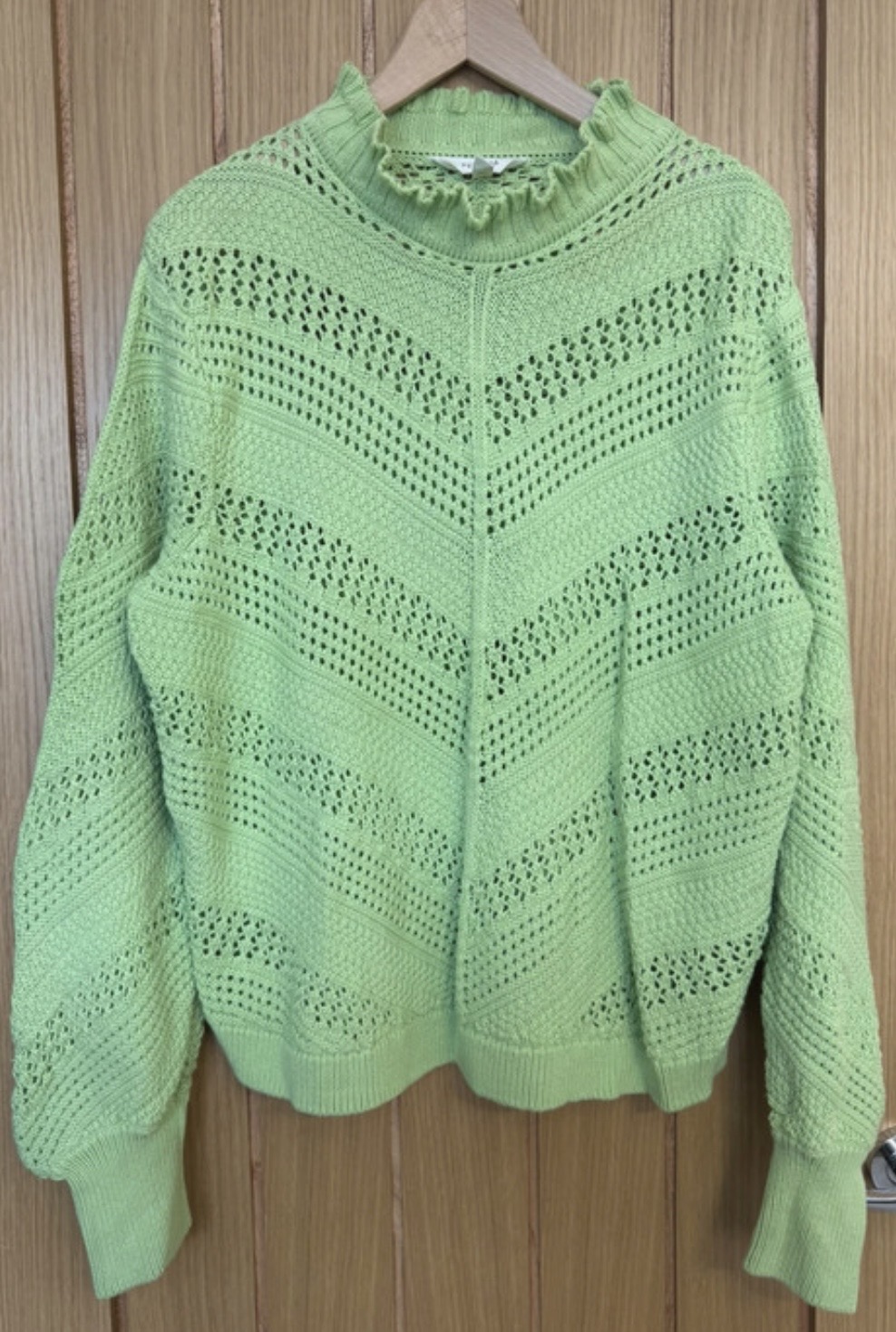 Per Una size 18 jumper. Crochet knit long sleeve jumper