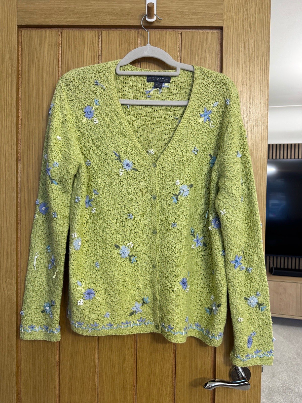 Northern Isles Collection vintage knit cardigan size large