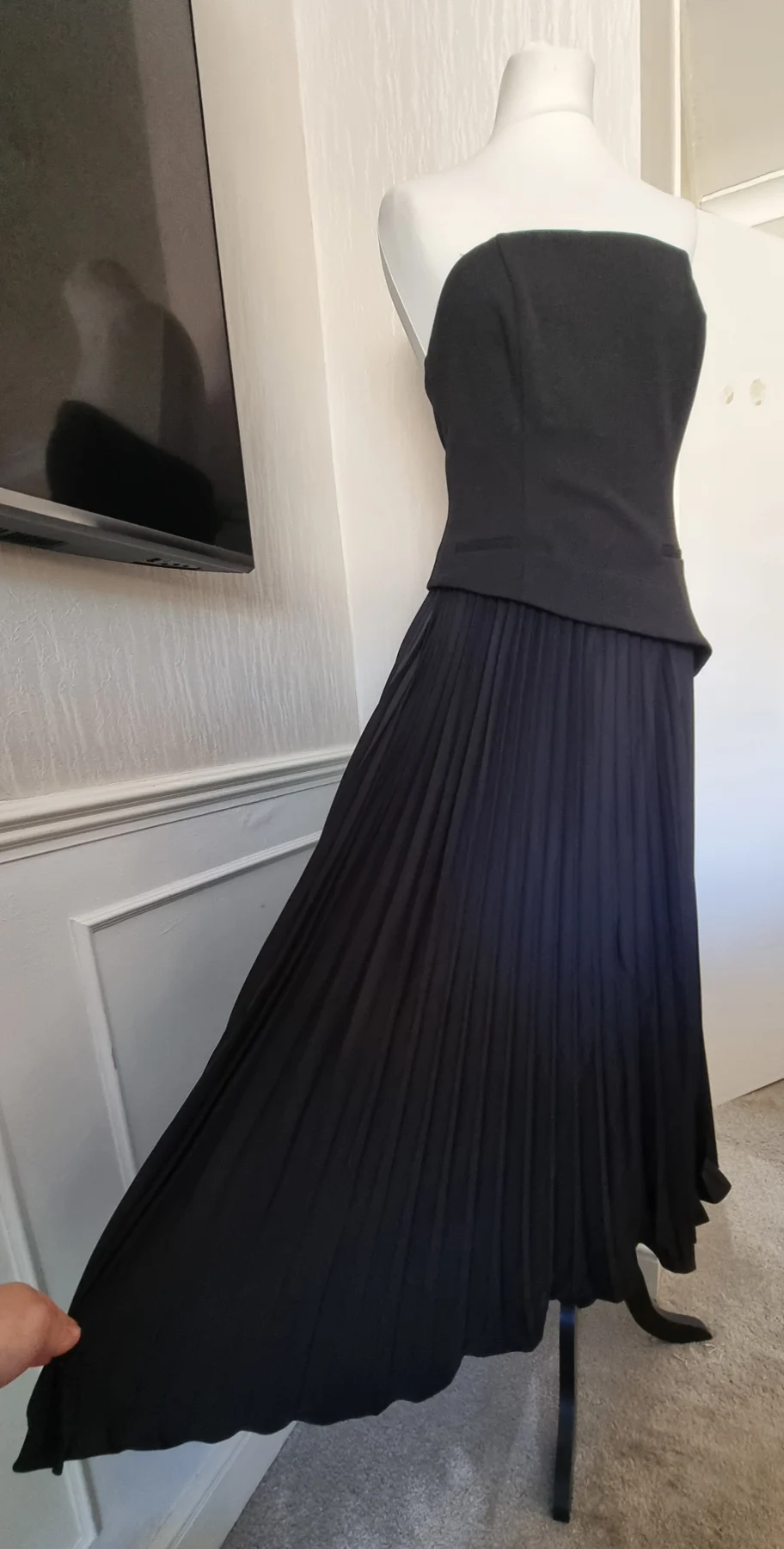 Michelle Keegan UK12 Structured Strapless Asymmetric Pleated Long Black Formal Occasionwear Dress