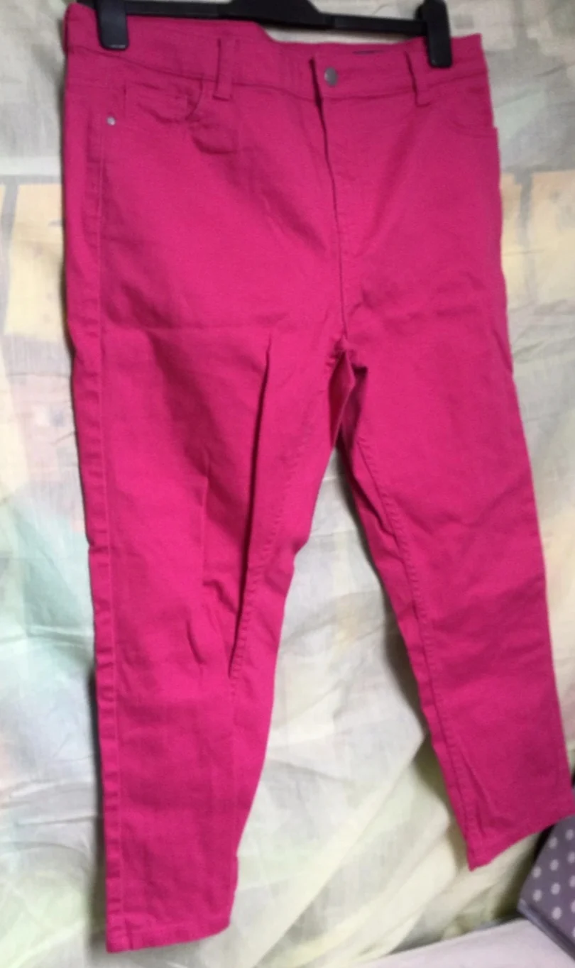 Pink pedal pushers