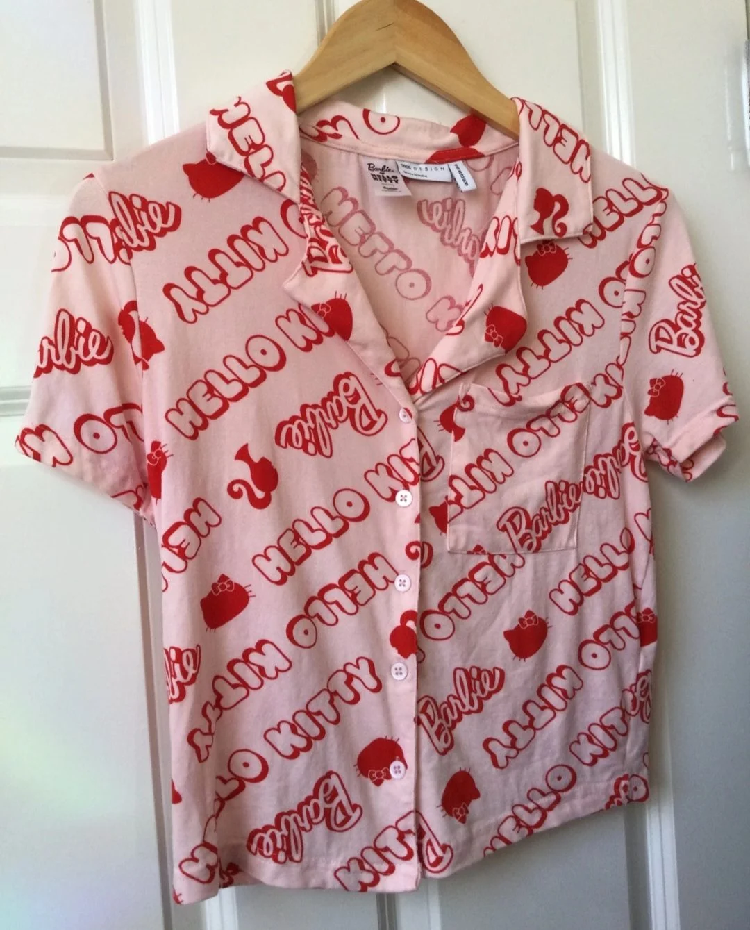Hello kitty barbie night shirt