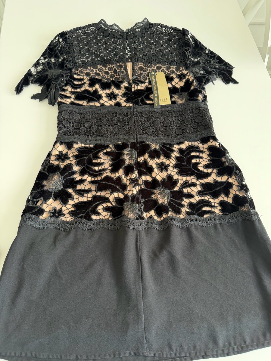 Coast black lace short sleeved dress size 10