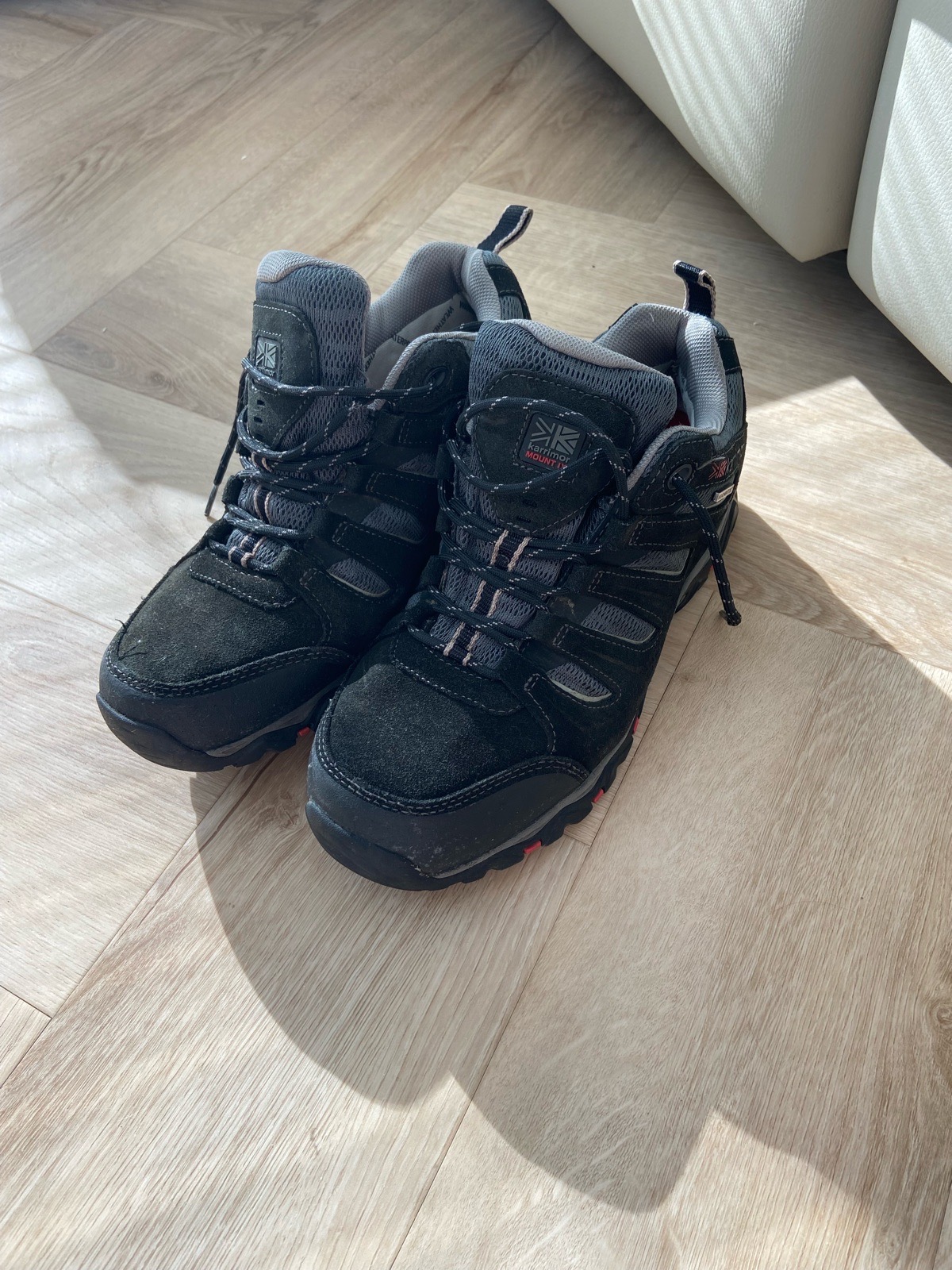 Karrimor leatherlite dynagrip waterproof hiking boot size 9.5