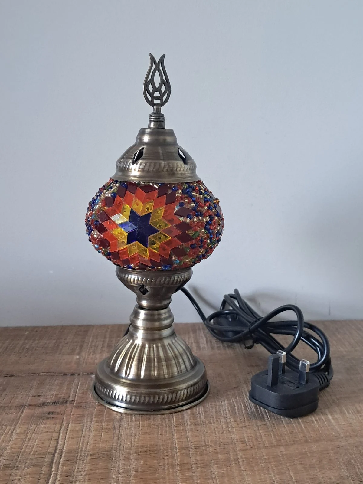 Orange/yellow Mosaic lamp