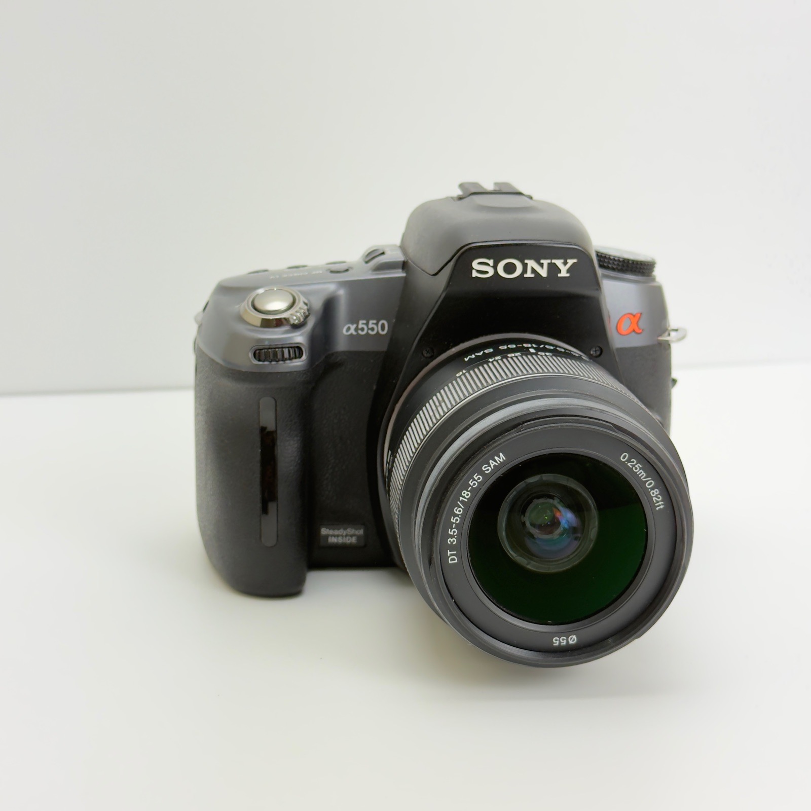 Sony Alpha A550 14.2MP Digital SLR Camera - Black (Kit w/18-55mm Lens) full set