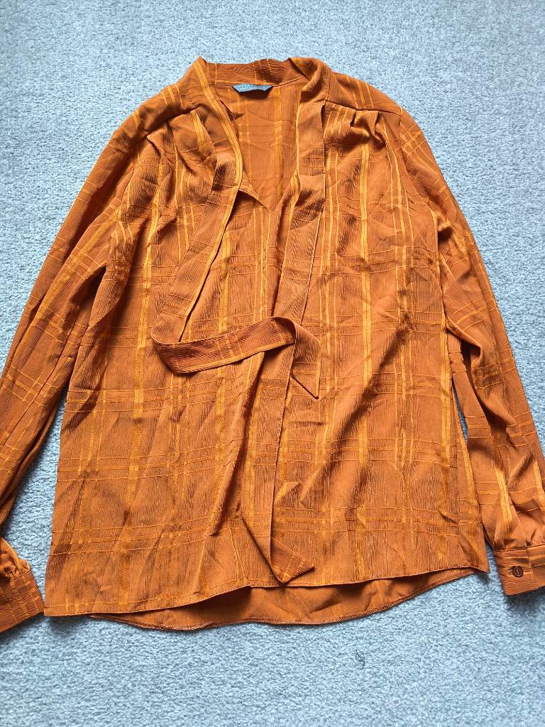 Papaya rust orange womens shirt blouse size 8 long sleeves tie neck matalan