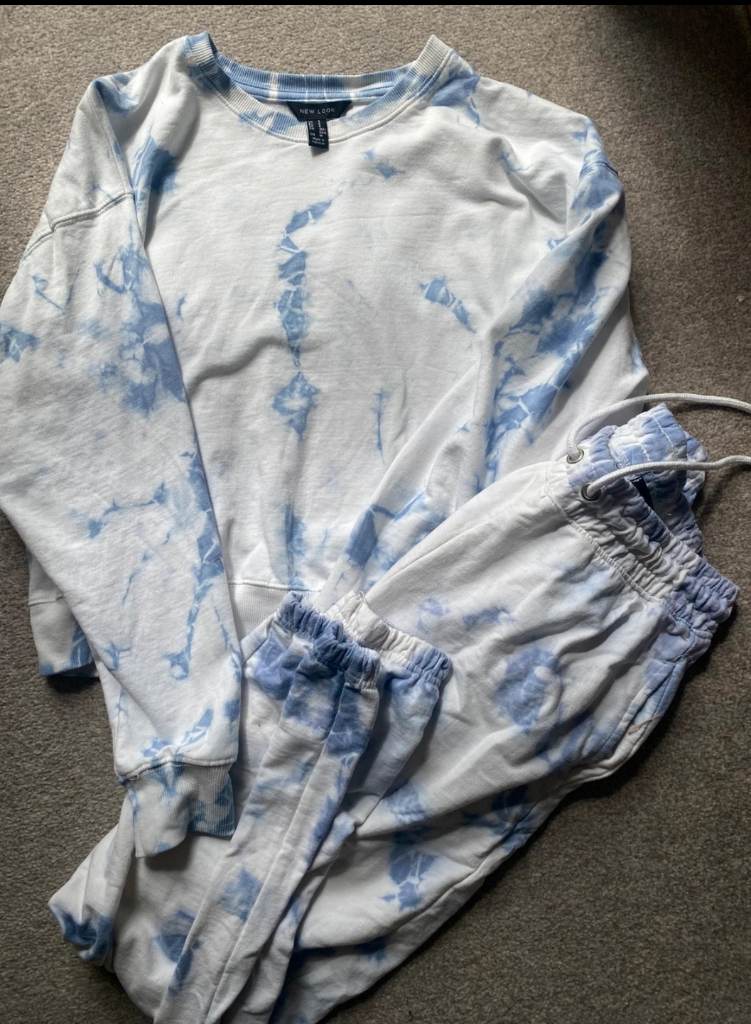 New Look size small co ord light blue and white tie dye tracksuit jumper and joggers