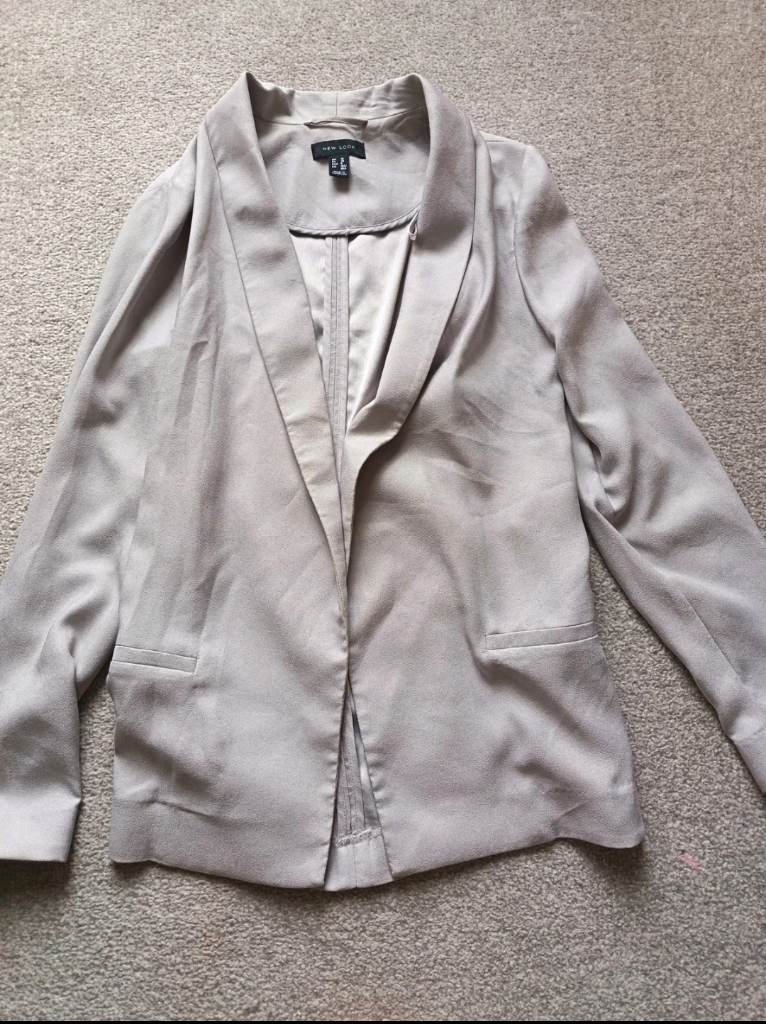New look size 10 silver grey blazer Would fit 8 to 10