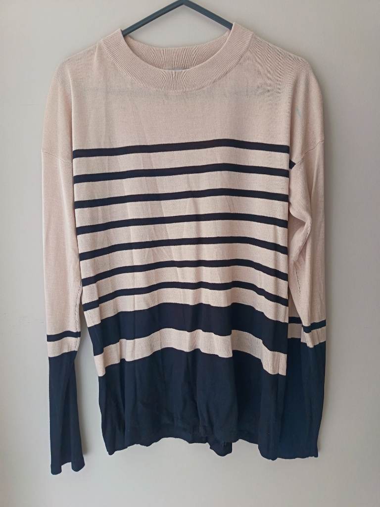 H&M size XS 6 8 light pink and black striped long sleeve jumper