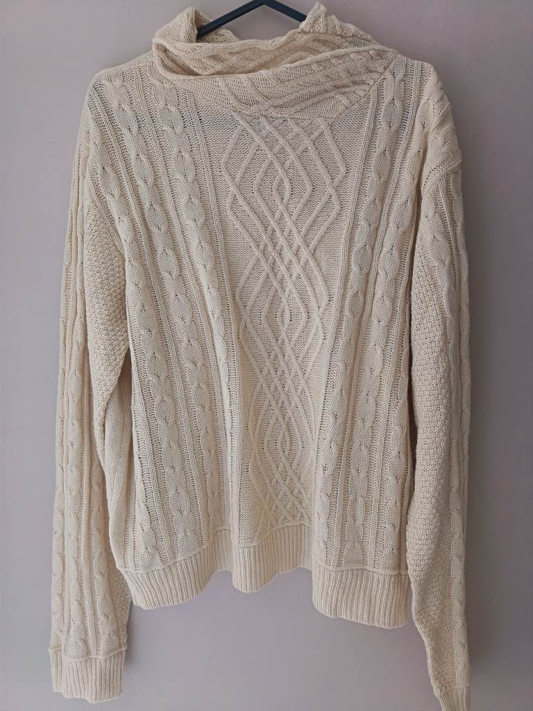 Shein cream jumper size small 6 / 8