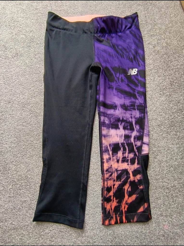 New Balance black and purple dry gym leggings size small s 6 8