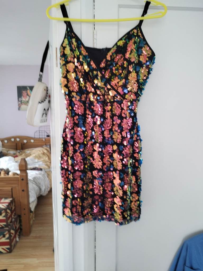 quiz dress