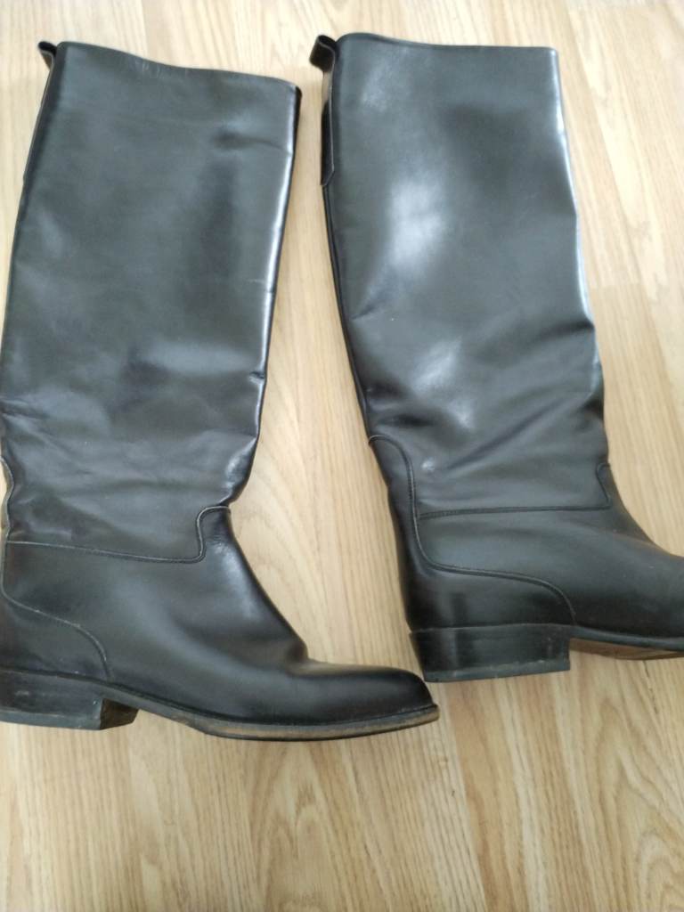 Russell n Bromley boots