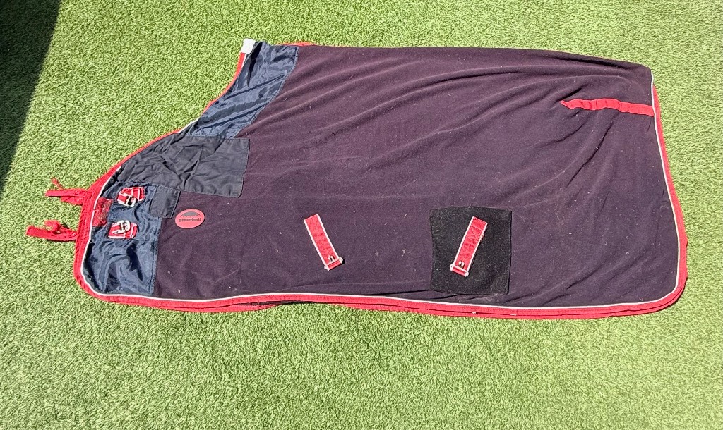Weatherbeeta Polar Fleece Cooler Standard Neck Rug Blue Red 6’9”