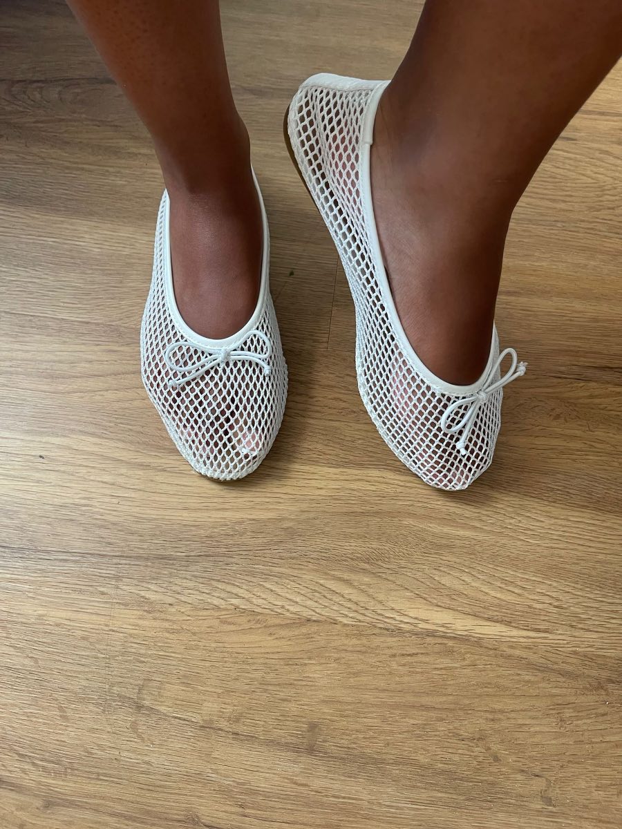 Office mesh flat shoes size uk 6 white