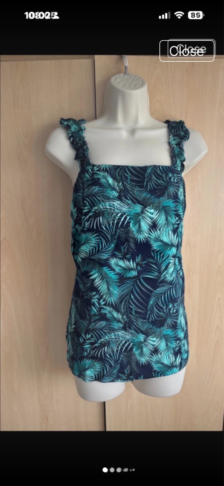 Ladies papaya strap green & navy top size 10