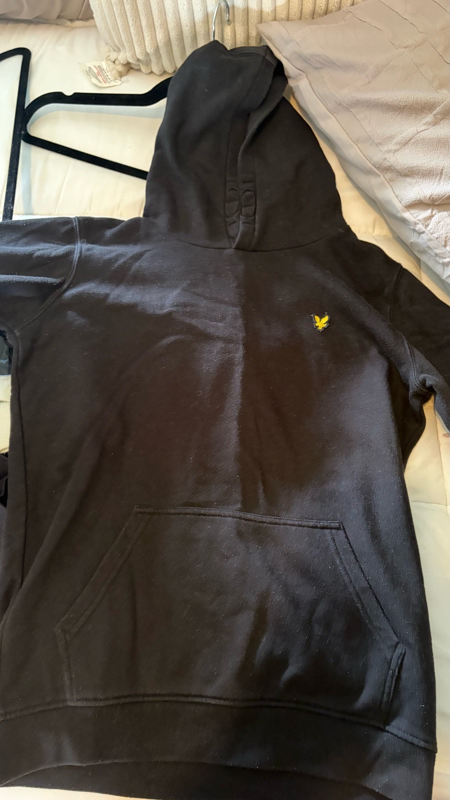 Black Lyle & Scott Hoodie (Size 12–13 Years) unisex