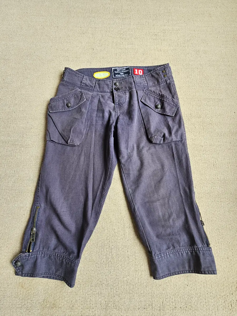 American Vintage Style Y2K New Look Cargo Low Rise On Trend Cropped Jeans, size 10