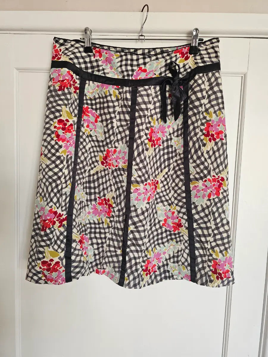 Whistles 100% Silk A-Line Fully Lined Knee Length Skirt, size 12 UK