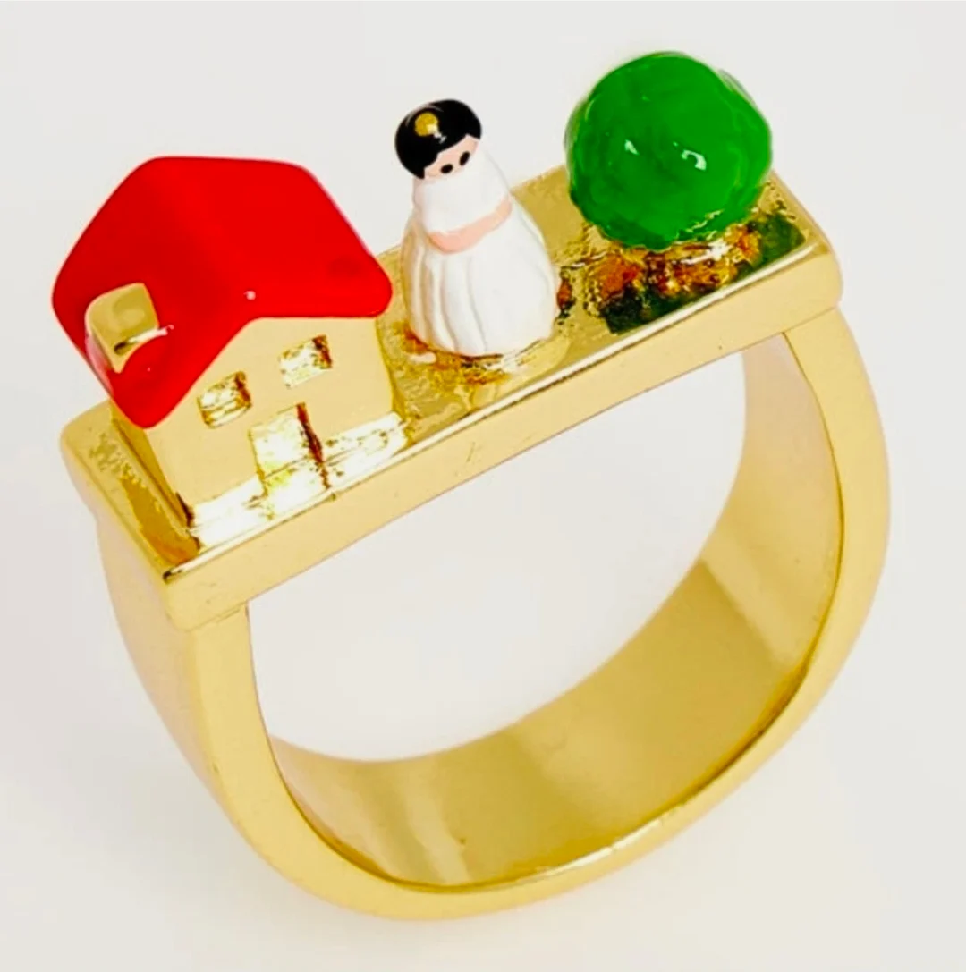 Les Nereides Gold plated Girl and House Ring, size L, new