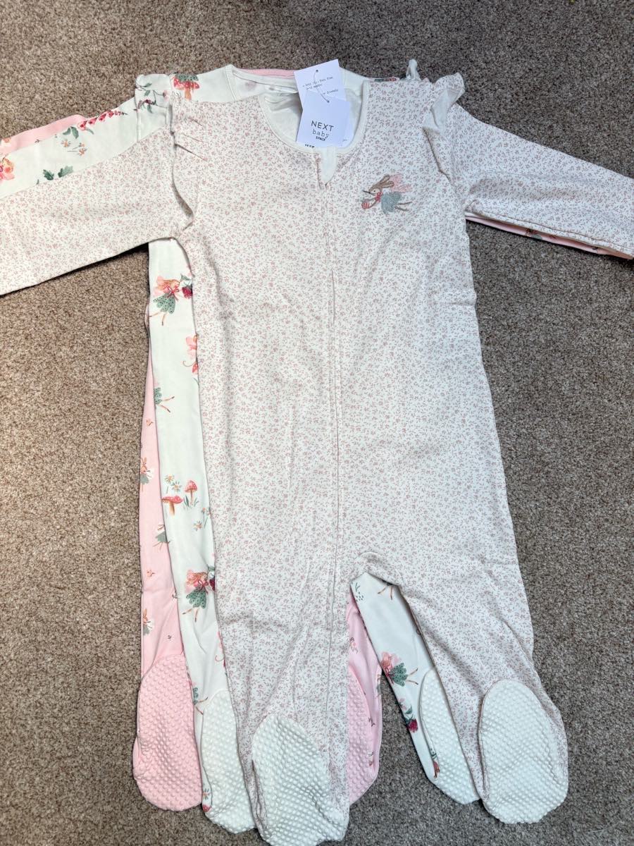 NEXT Baby 3 pac pretty sleepsuits