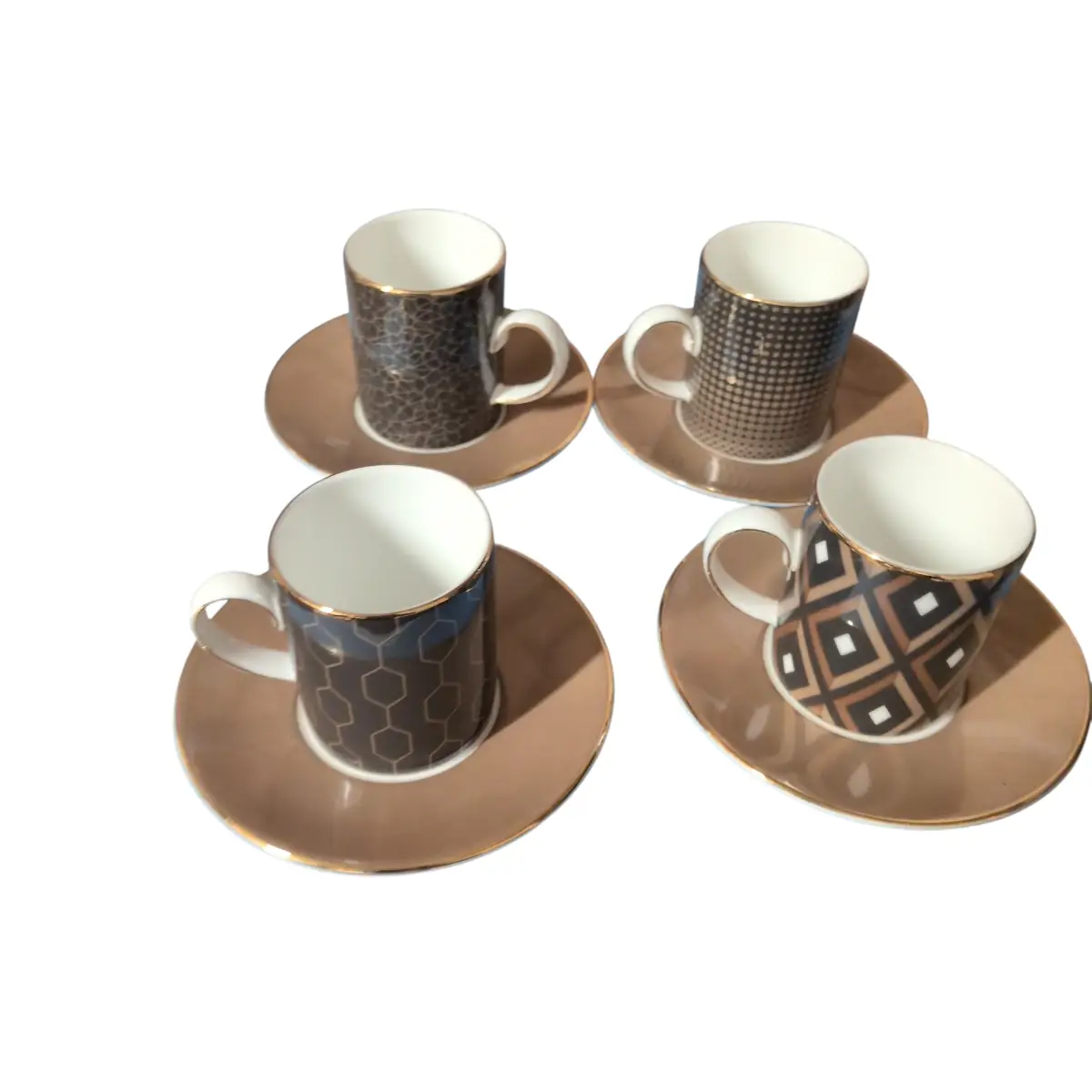 Wedgwood Gio Gold Accent Espresso Cup and Saucer Set of 4 Bone China Gift Boxed