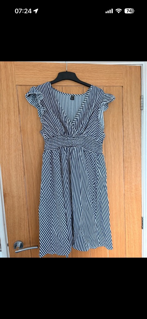 Shein navy Striped Print Butterfly Sleeve Dress size xl