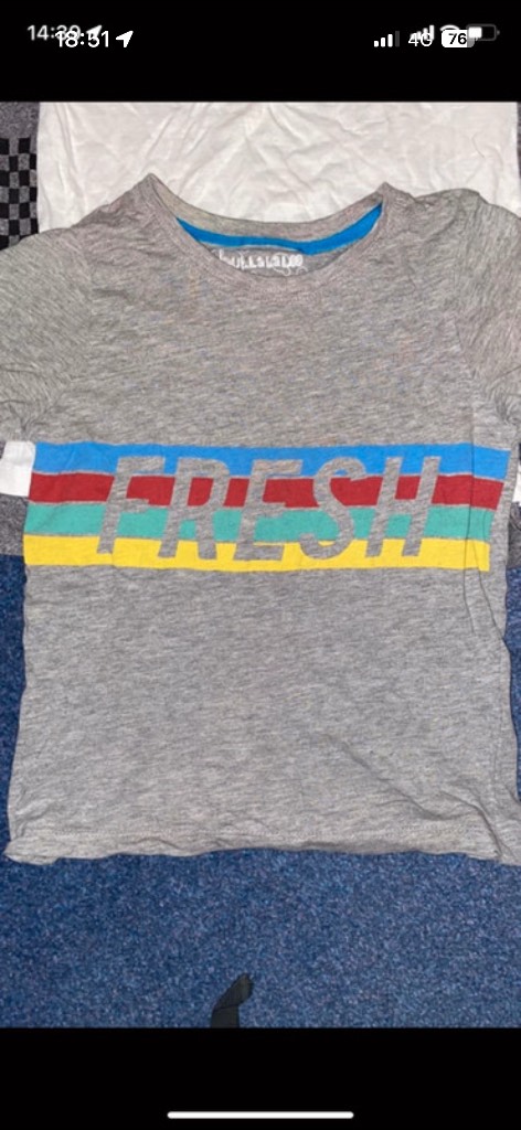 Grey short sleeve tshirt top ‘fresh’ logo age 7-8