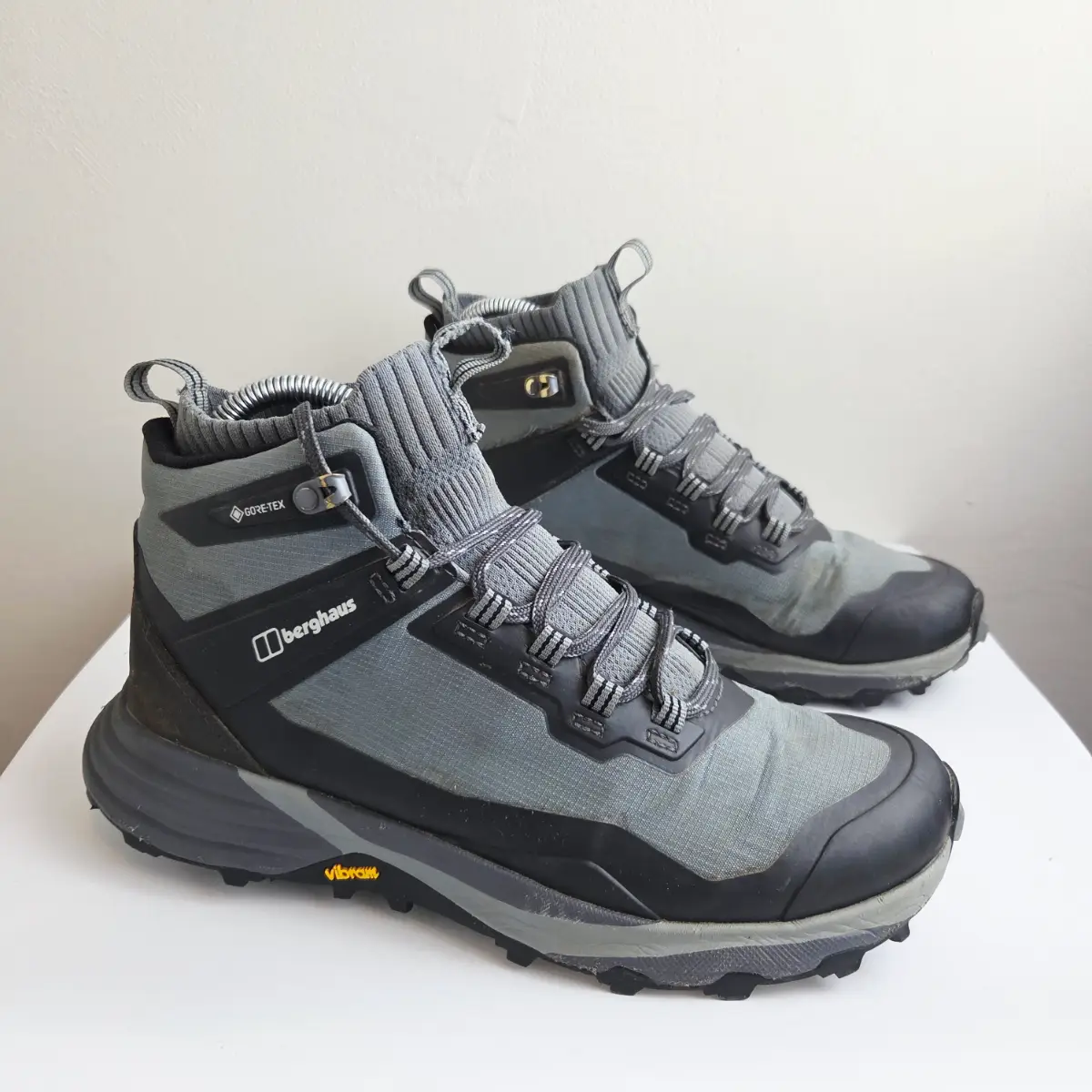 Berghaus VC22 GORE-TEX Walking Boots Womens UK 5 Black Grey Vibram Sole Hiking