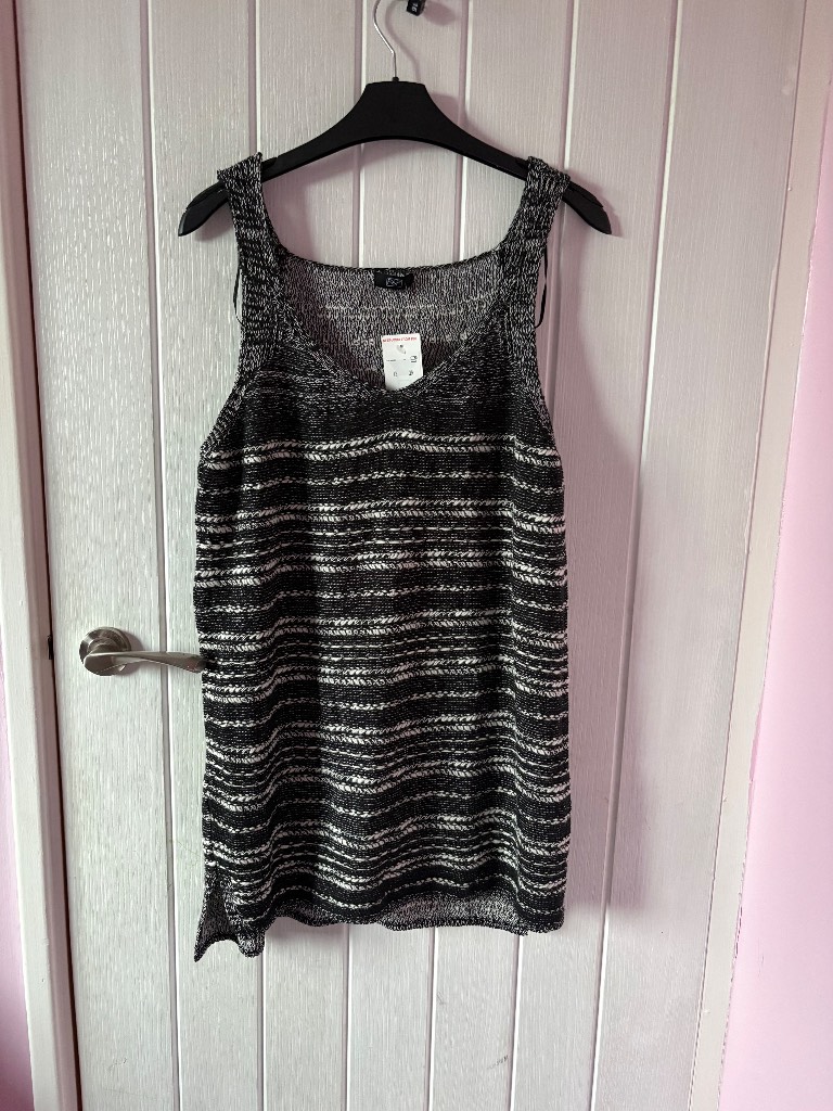 F&F knitted vest top