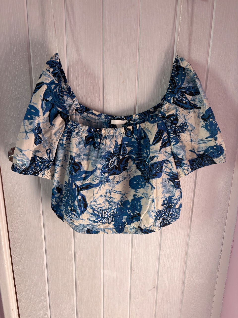 H&M Blue Floral Off Shoulder Crop Top