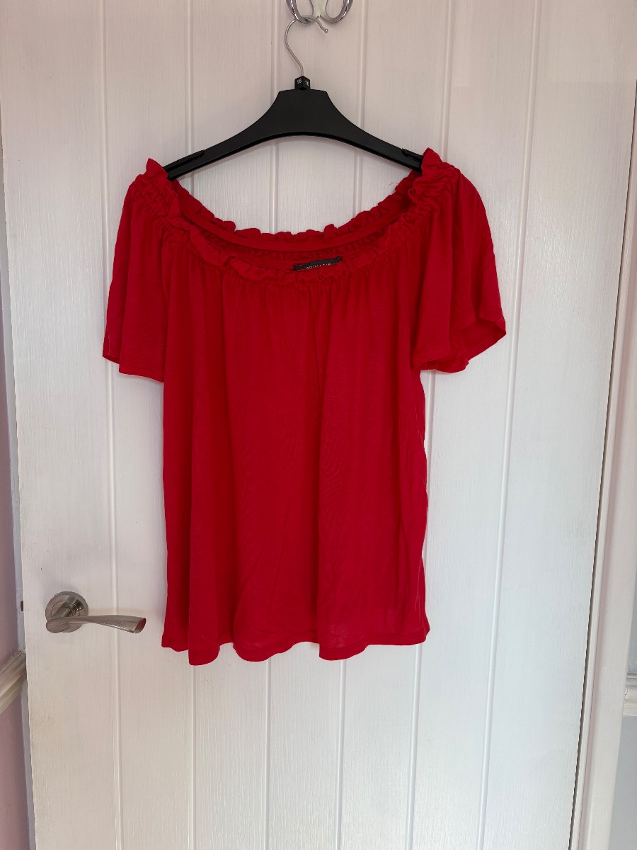 Primark Red off shoulder top Size 16