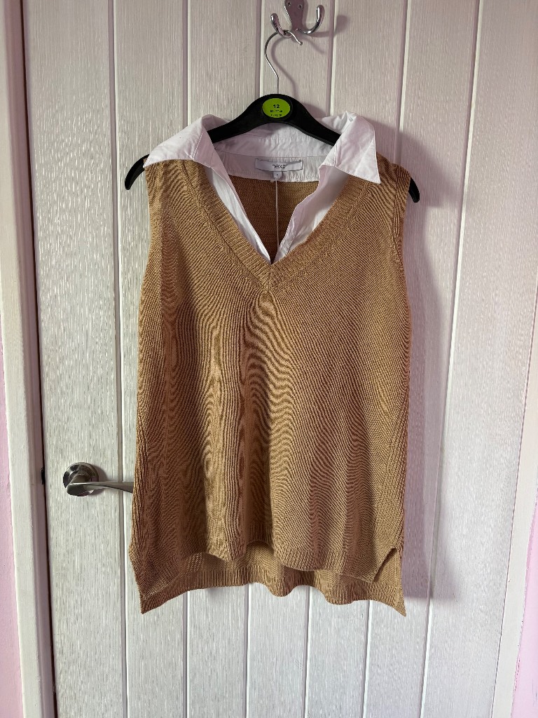 Next Sleeveless Vest Layered Shirt Look