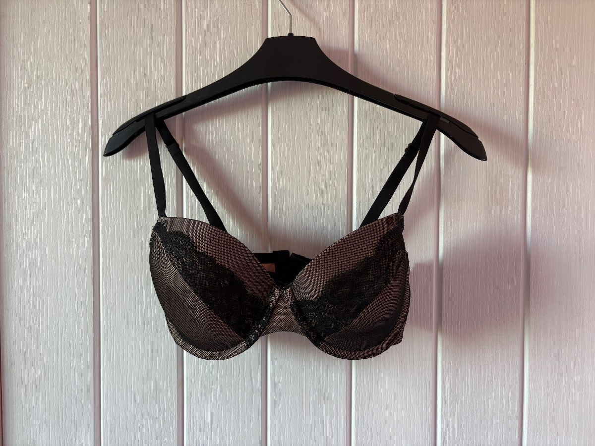 H&M Black Lace Bra 34d
