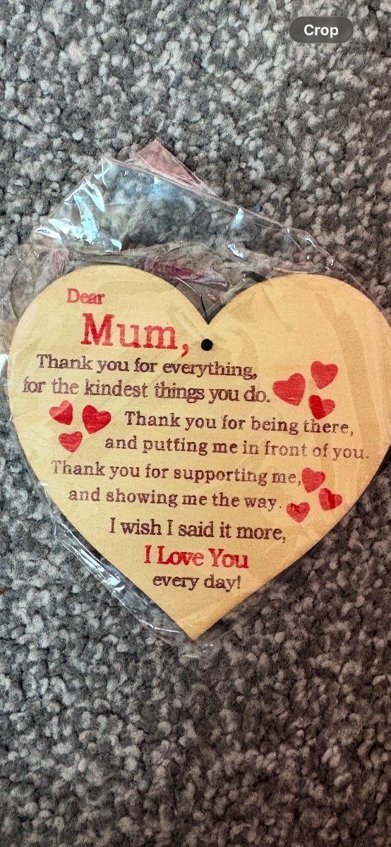 Wooden Plaque “Dear Mum” wall hanging