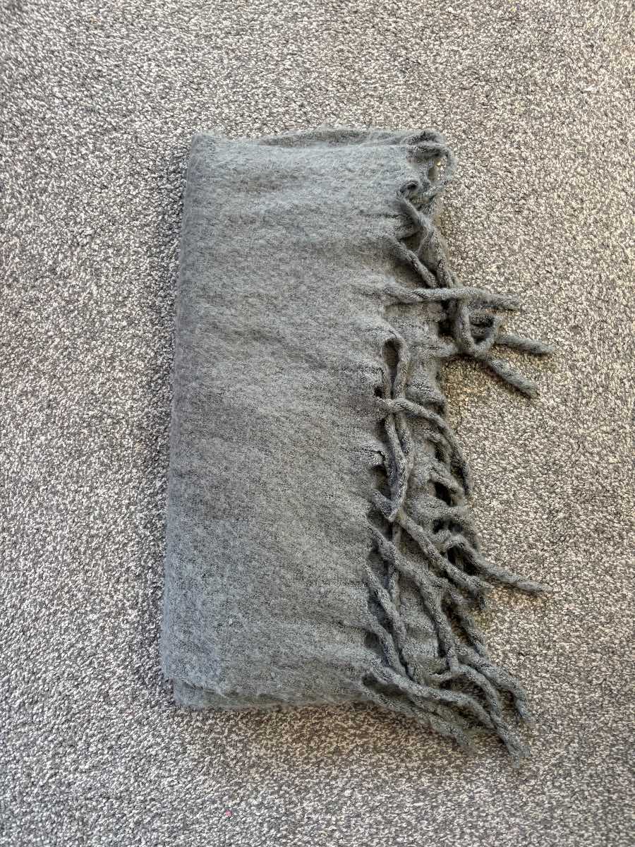 Soft Grey Scarf NWT Ladies One Size