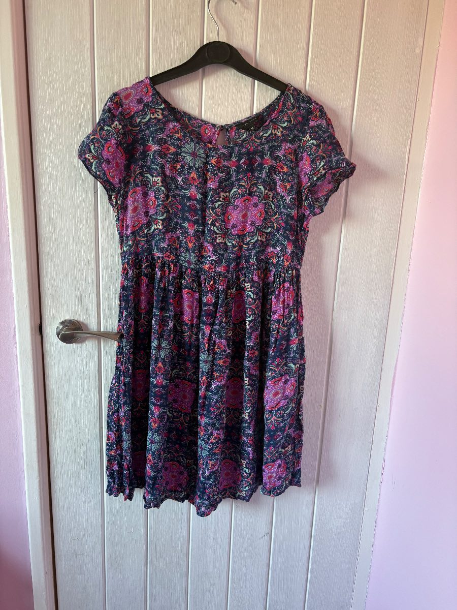 New Look Smock Dress Size 10 Worn Once Excellent Condition