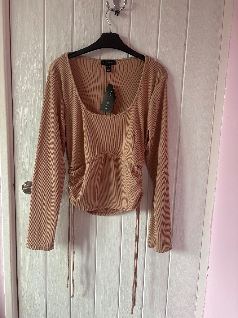 New Look Ribbed Ruched Long Sleeve Top