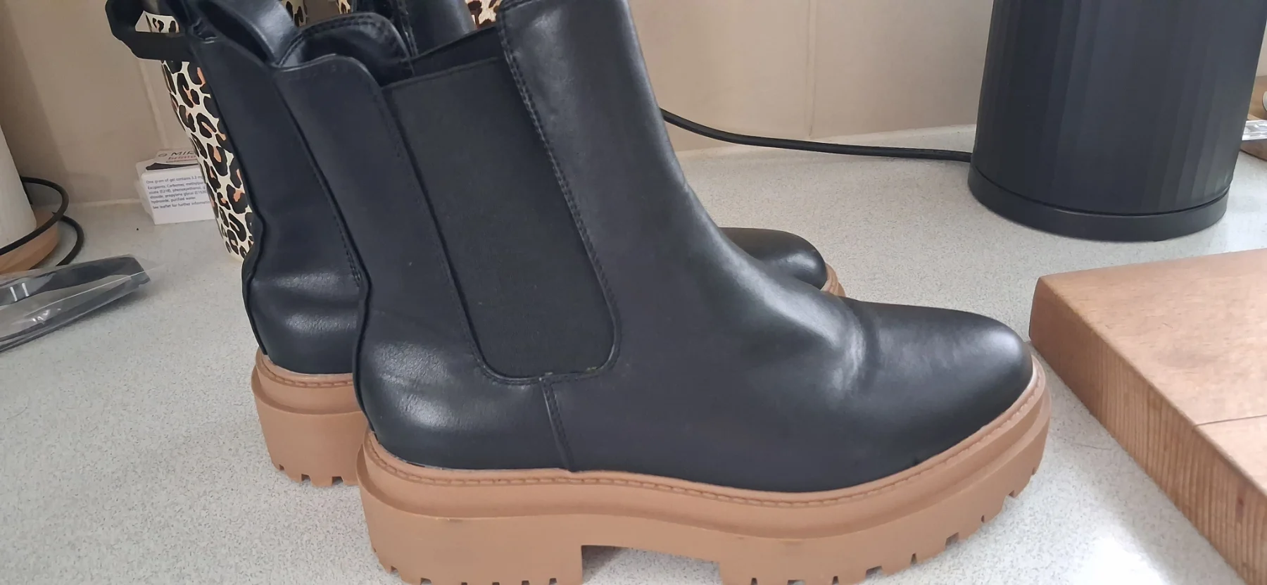 Black pull on boots