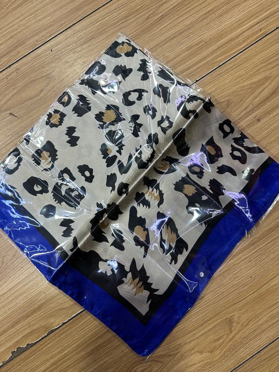 Leopard and royal blue scarf