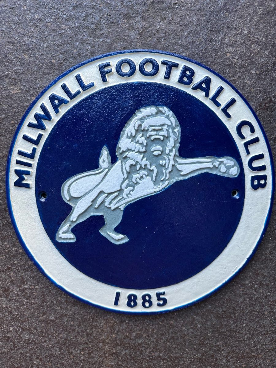 Millwall cast iron sign
