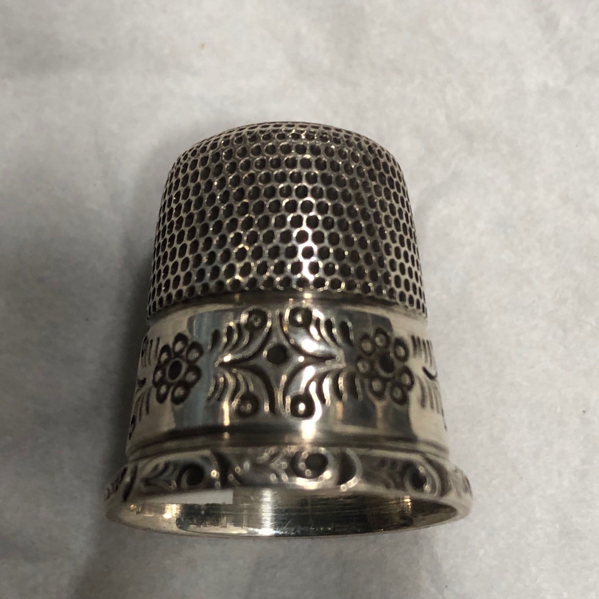 Sterling silver vintage thimble