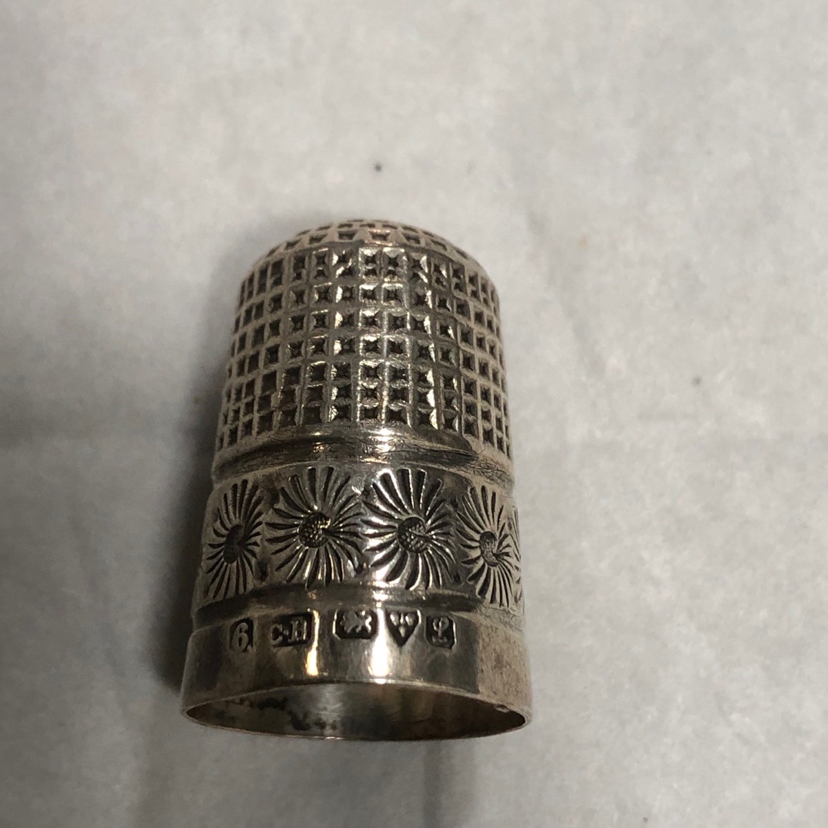 Sterling silver vintage thimble floral